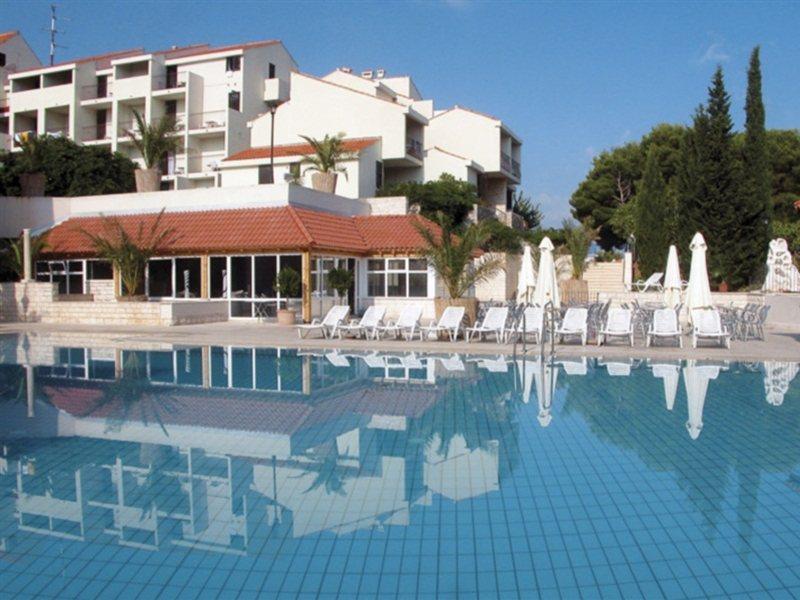 Waterman Svpetrvs Resort Supetar Εξωτερικό φωτογραφία